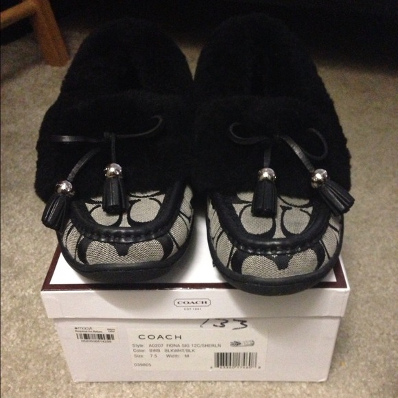 Coach signature Fiona slip on furry
