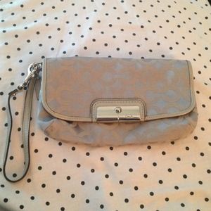 NWOT Authentic Coach Wristlet