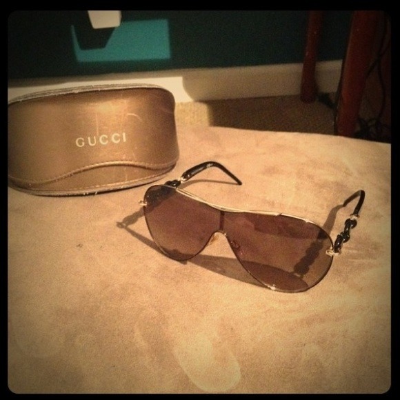 Gucci gold and black sunglasses main image 4