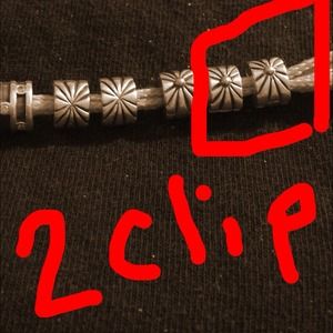 ***Reserved*** 2 clips Sunburst