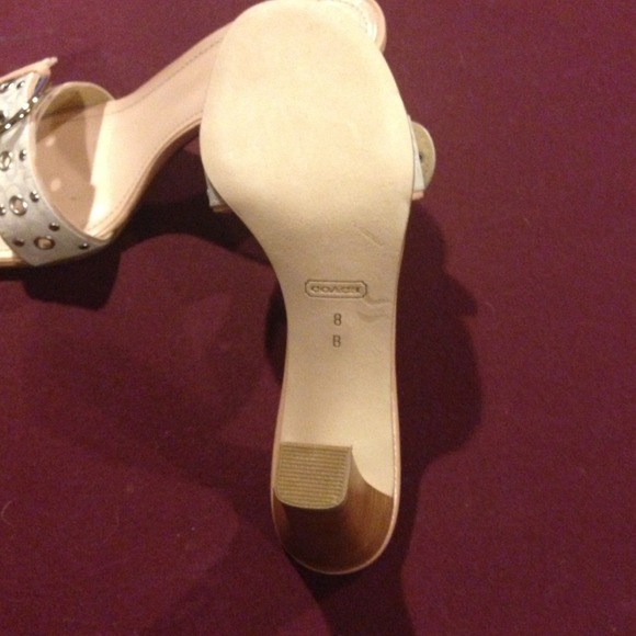 New Auth Coach signature sandals shoes heels 8 - Picture 4 of 4
