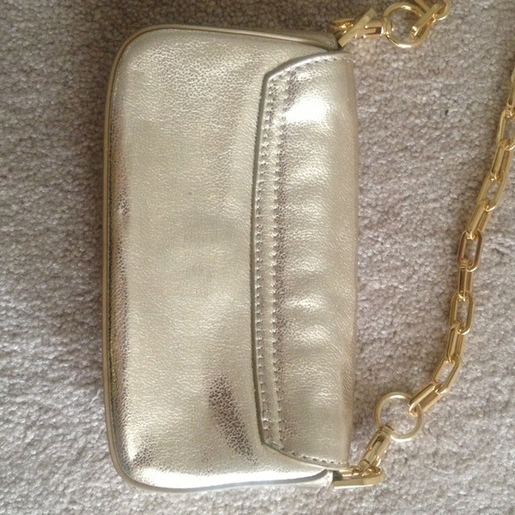 Tory Burch gold chain purse - Picture 3 of 4