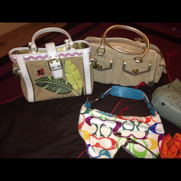 Lot of 9 Authentic Coach handbags purses bags - Picture 2 of 4