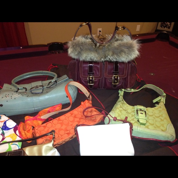 Lot of 9 Authentic Coach handbags purses bags - Picture 4 of 4