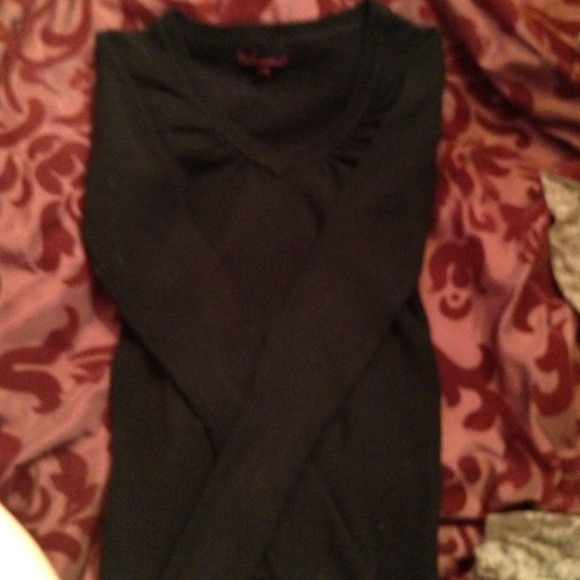 **Traded bundle @cindybaby** Black sweater