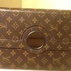 New LV Ipad cover 360 rotation
