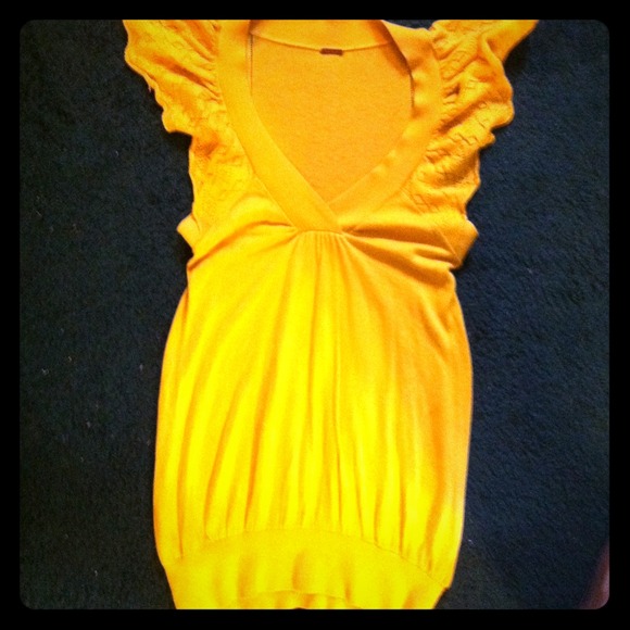 Amazing marigold Free People top