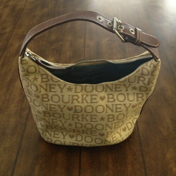 Dooney & Bourke - Picture 2 of 2