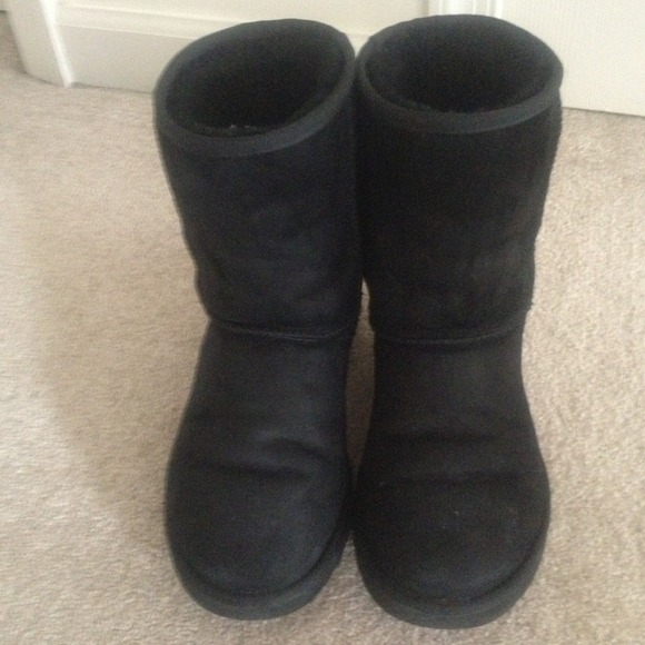 Black Ugg Boots