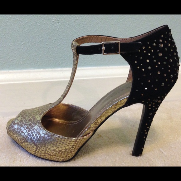 🚫SOLD🚫BCBGeneration - Picture 3 of 4