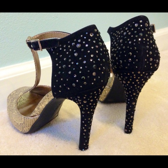 🚫SOLD🚫BCBGeneration - Picture 4 of 4