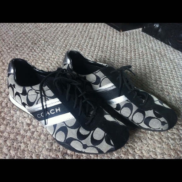 Black and silver coach tennis shoes