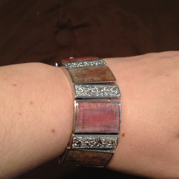 BOGO 💎 🌀NEW Lia Sophia stretch bracelet🌀