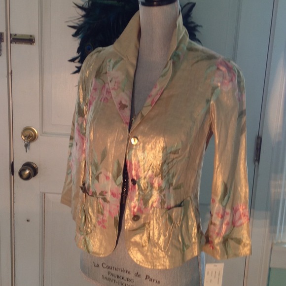 Gorgeous gold flower jacket linen. Reduced !,,