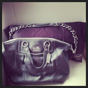 ADDITIONAL PICS COACH MADISON LEATHER CHAIN AUDREY