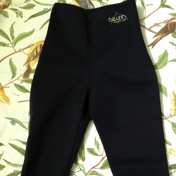 SOLD+++++++Delfin Compression Capris