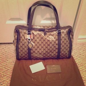 🚫SOLD For @meee2 🚫 Gucci Crystal Boston Bag