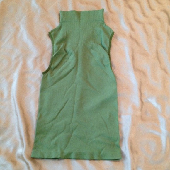 Very stretch and beautiful color!!!Green!!