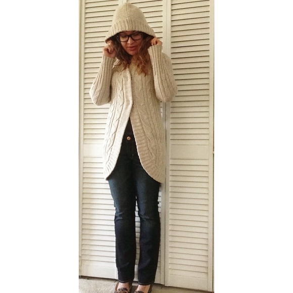 Cream Hooded Sweater - Picture 3 of 3