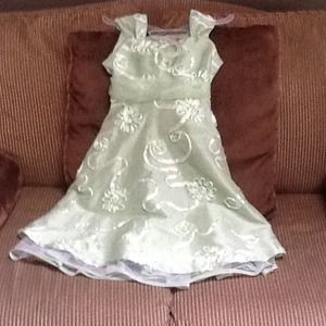 Girls party dress