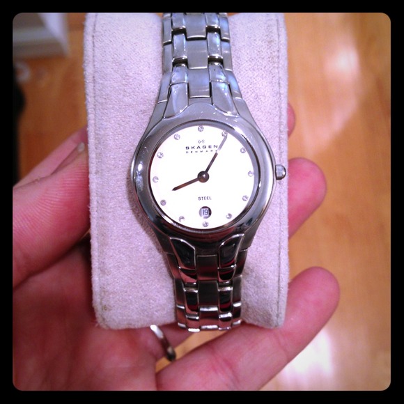 Skagen silver watch with crystals