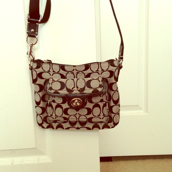 🚫SOLD🚫Coach Crossbody Handbag