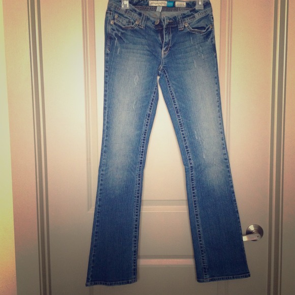 Women's Aeropostale jeans - Picture 1 of 3