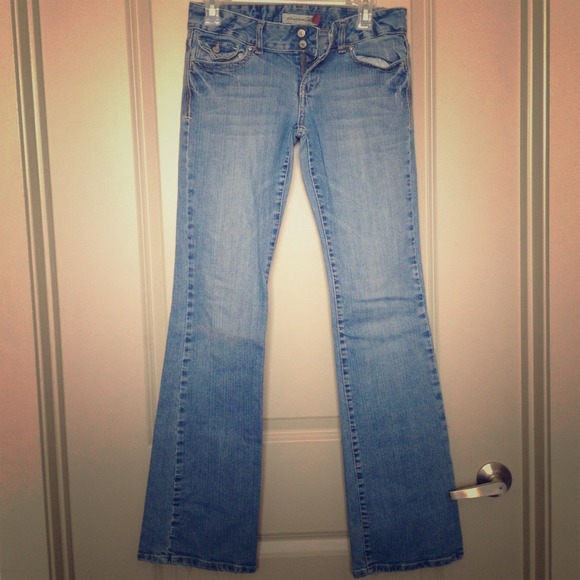Women's Aeropostale jeans - Picture 1 of 3