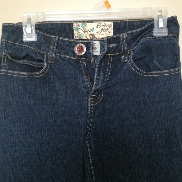 Women's Jeans - Picture 2 of 4