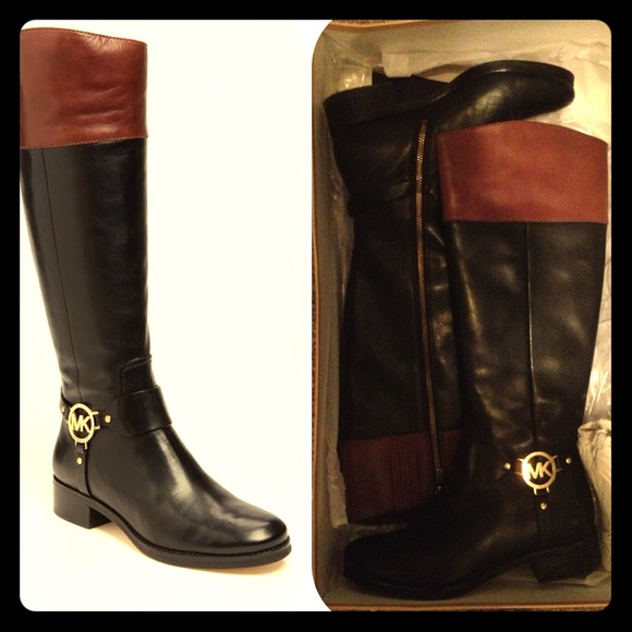 NEVER WORN MICHAEL KORS BOOTS