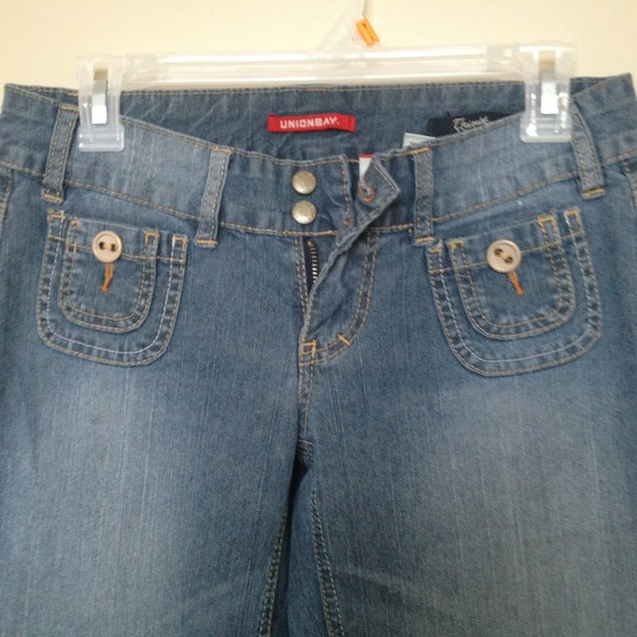 Women's Unionbay jeans - Picture 2 of 4