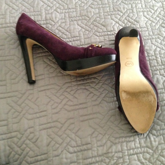 Mk high pumps - Picture 2 of 4