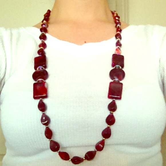 Necklace - Picture 1 of 2
