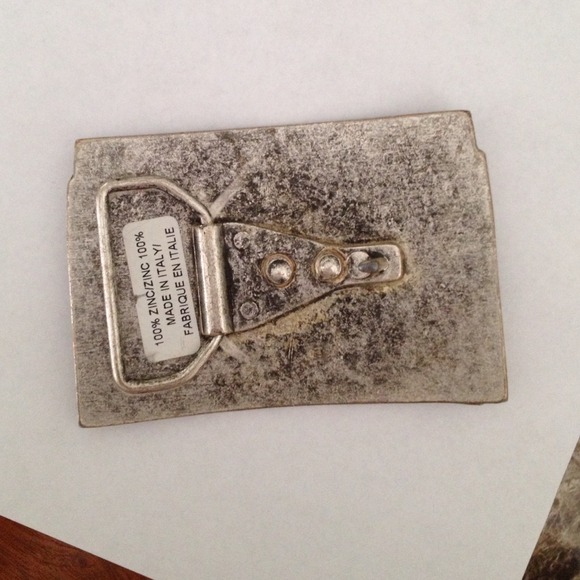 ❌SOLD❌💠Old school boom box belt buckle💠 - Picture 2 of 3