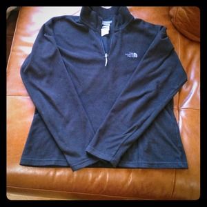 Light weight North Face pullover