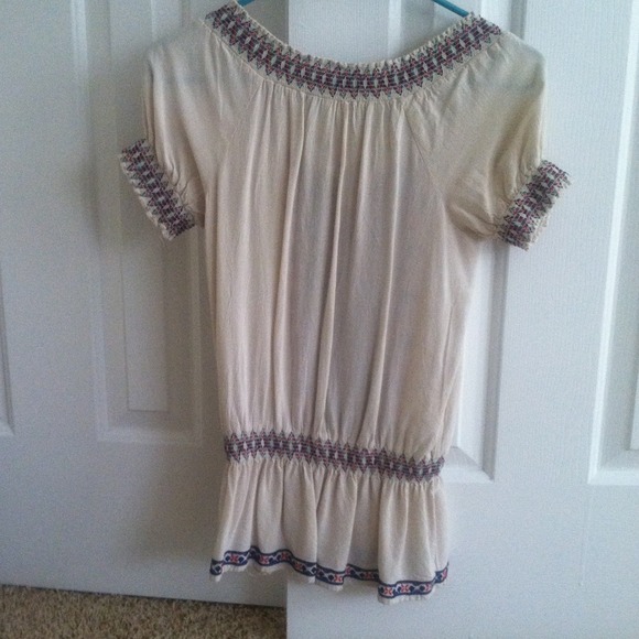Embroidered tunic top - Picture 3 of 3