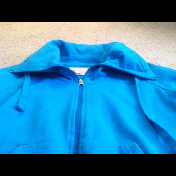 Sweater - Picture 2 of 2