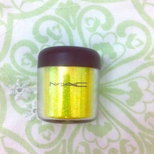 Mac Glitter