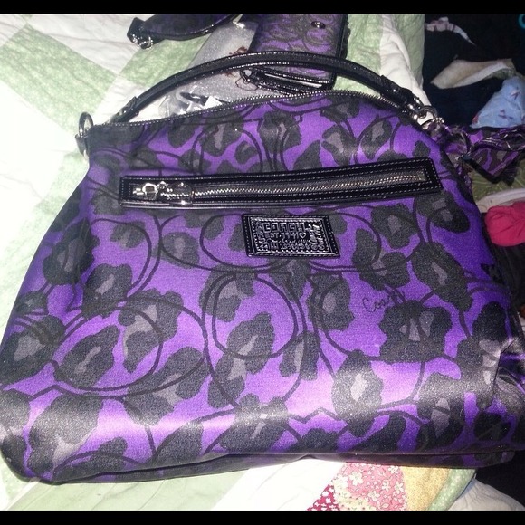 💢SOLD💢Coach ocelot purple leopard print purse