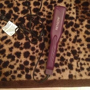 Revlon flat iron