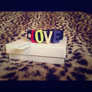 ❌❌SOLD❌❌Bcbg "LOVE" affirmation bracelet