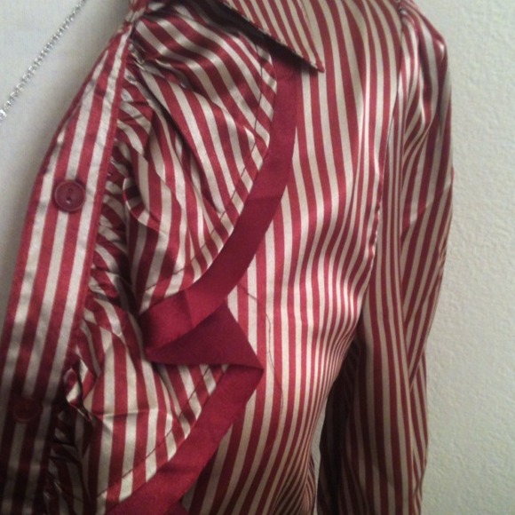 SOLD - Picture 3 of 4