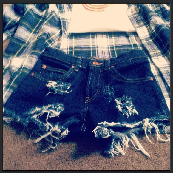 Big Star Distressed Denim Cut-off Shorts Mid-rise
