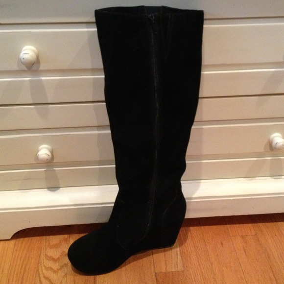 Black Suede Wedge boots