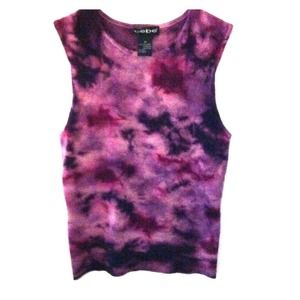 100% Cashmere sleeveless sweater