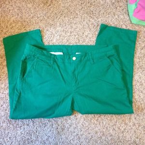 HOLD FOR @cmg0824 Old Navy Green Capris
