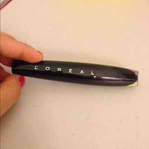 🔴SOLD🔴Loreal mascara in brown