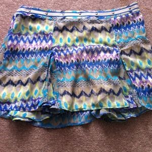 ❤❤❤SOLD❤❤❤Cute springy Dream Out Loud skirt.