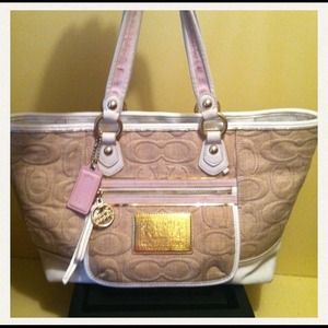 BUNDLE !! Coach purse,Oakley Hoodie, &shot Glasses