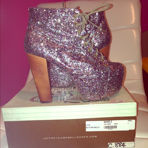 ๐ข๐ข๐ฅ๐ฅSOLD!!!๐ข๐ข๐ฅ๐ฅ - Picture 1 of 3